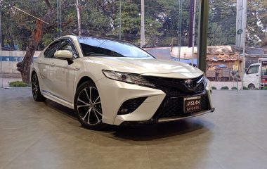 Toyota Camry 2018 WS LEATHER PACKAGE